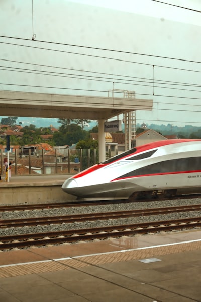 Kereta Cepat Jakarta–Bandung