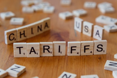 āļ āļēāļĐāļĩāļĻāļļāļĨāļāļēāļāļĢ (Tariffs) āđāļāļāļēāļĢāļāđāļēāļĢāļ°āļŦāļ§āđāļēāļāļāļĢāļ°āđāļāļĻ