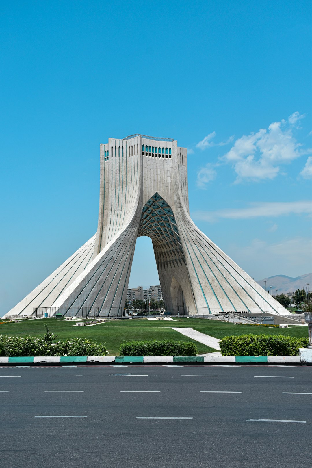 Iran: A Comprehensive Overview