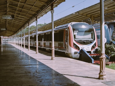 Kereta Cepat Indonesia: Transformasi Transportasi Nasional dan Masa Depan Mobilitas Modern